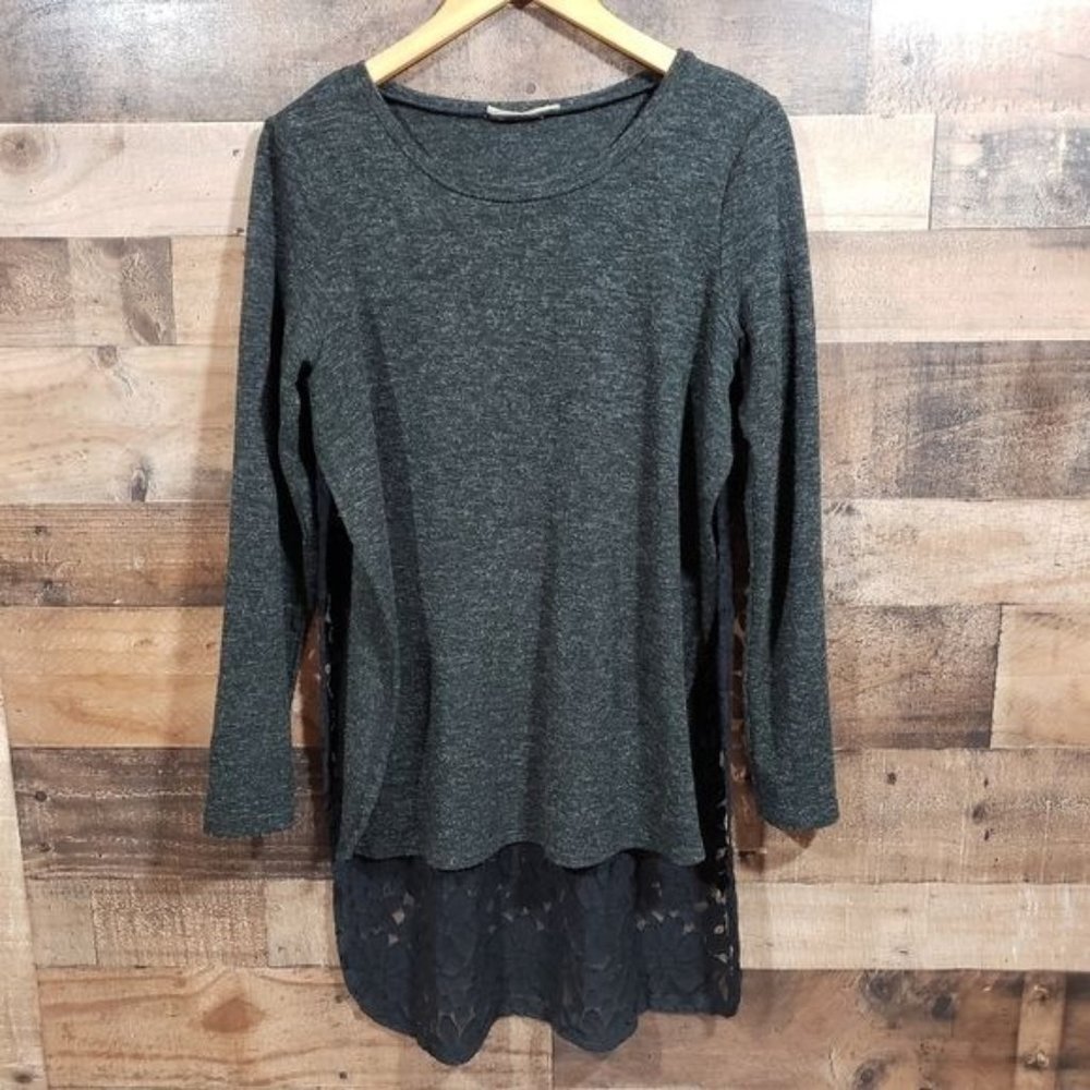 Hazel hi low semi-sheer floral full back panel slit‎ sides sweater womans size s